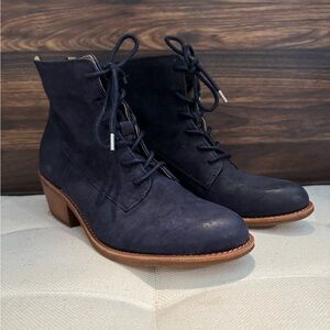 Sofft “Annalise” ankle boots - navy - New with tags